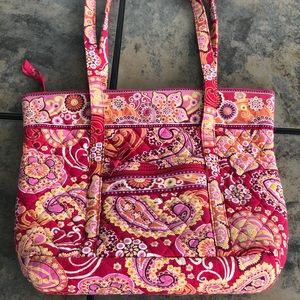 PINK VERA BRADLEY PURSE